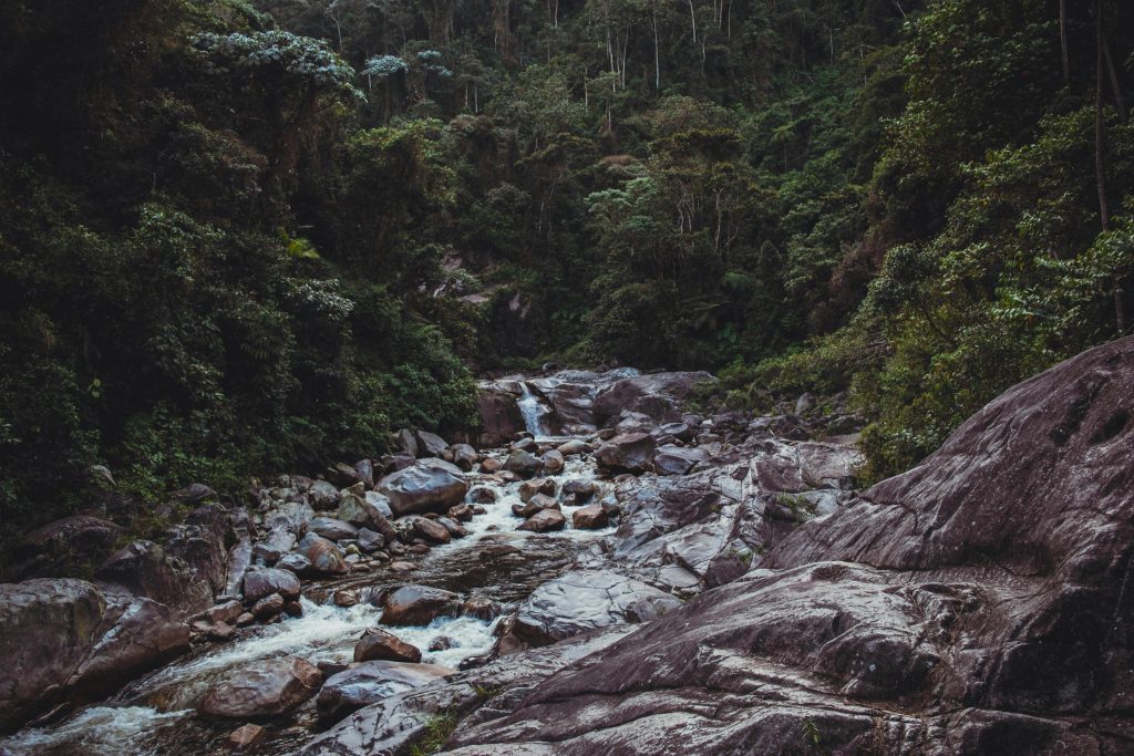 pourquoi vos ecouteurs se dechargent ils si vite